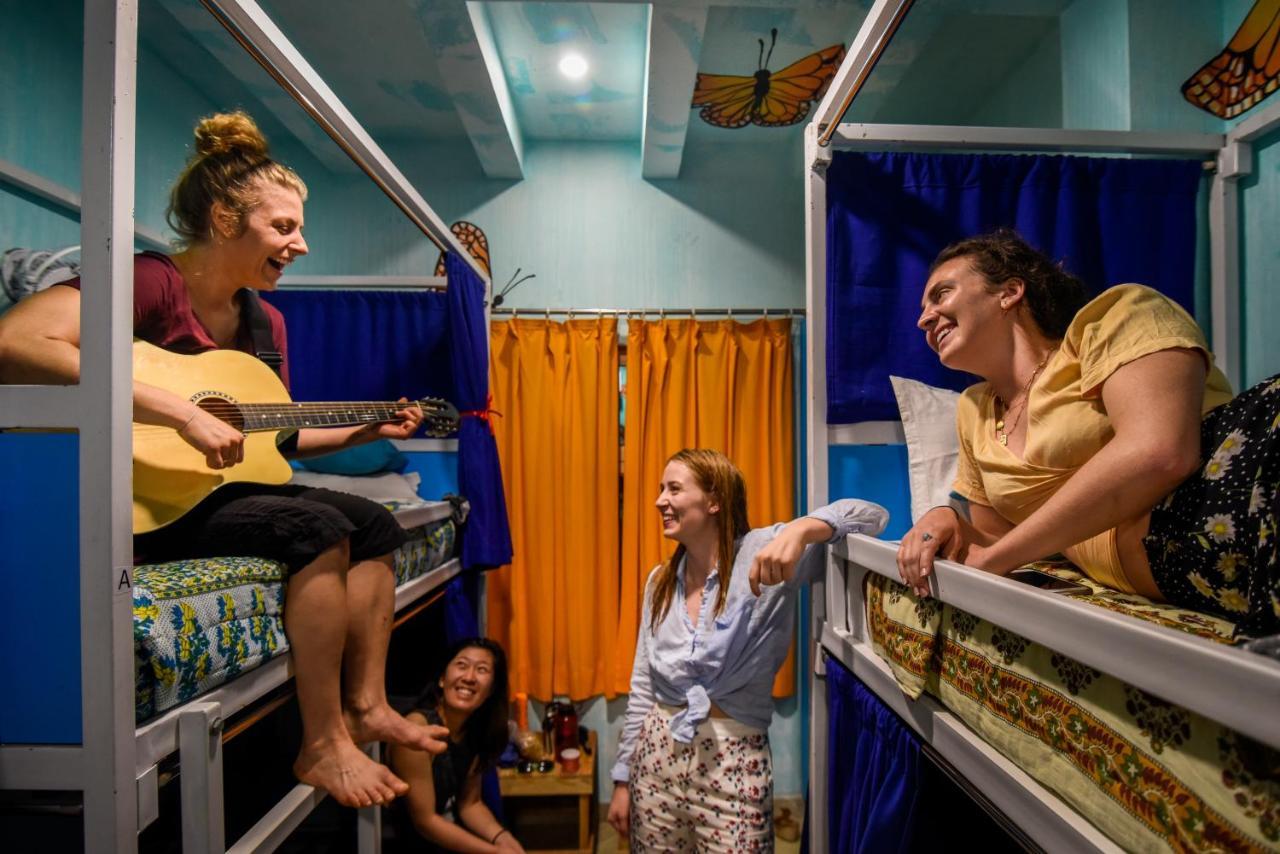アーグラ Gypsy Nestホステル エクステリア 写真